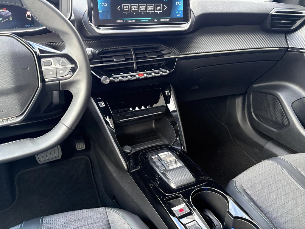 Peugeot e-2008 – foto 20