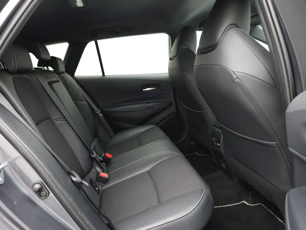 Toyota Corolla Touring Sports – foto 30
