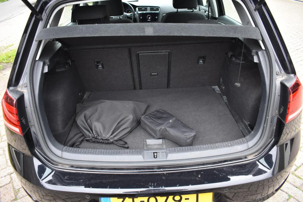 Volkswagen e-Golf – foto 11