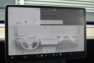 Tesla Model 3 – thumbnail 38