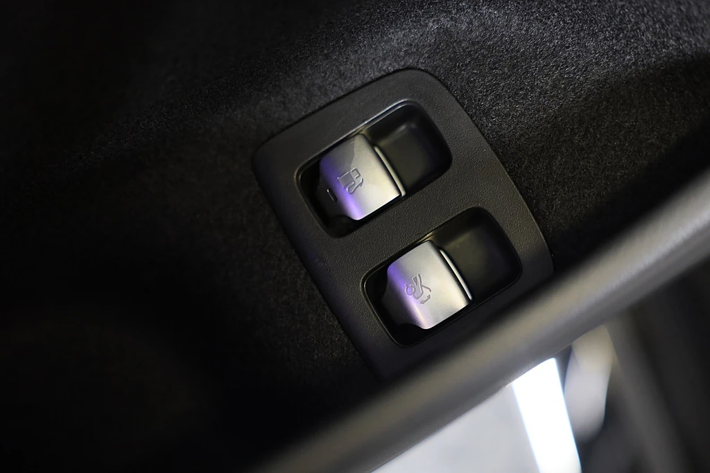 Mercedes-Benz E-Klasse – foto 41