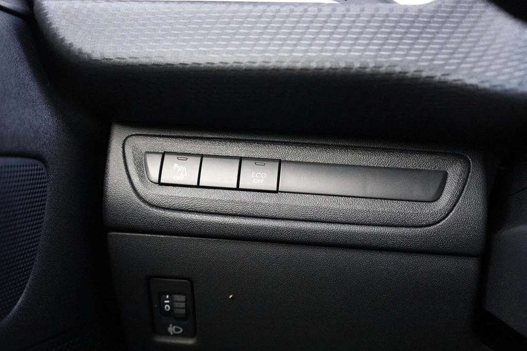 Peugeot 208 – foto 32