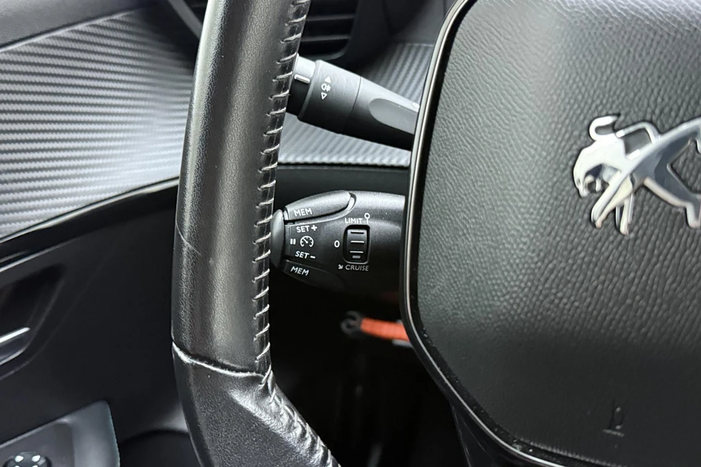 Peugeot 208 – foto 35