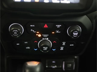 Jeep Renegade – thumbnail 22