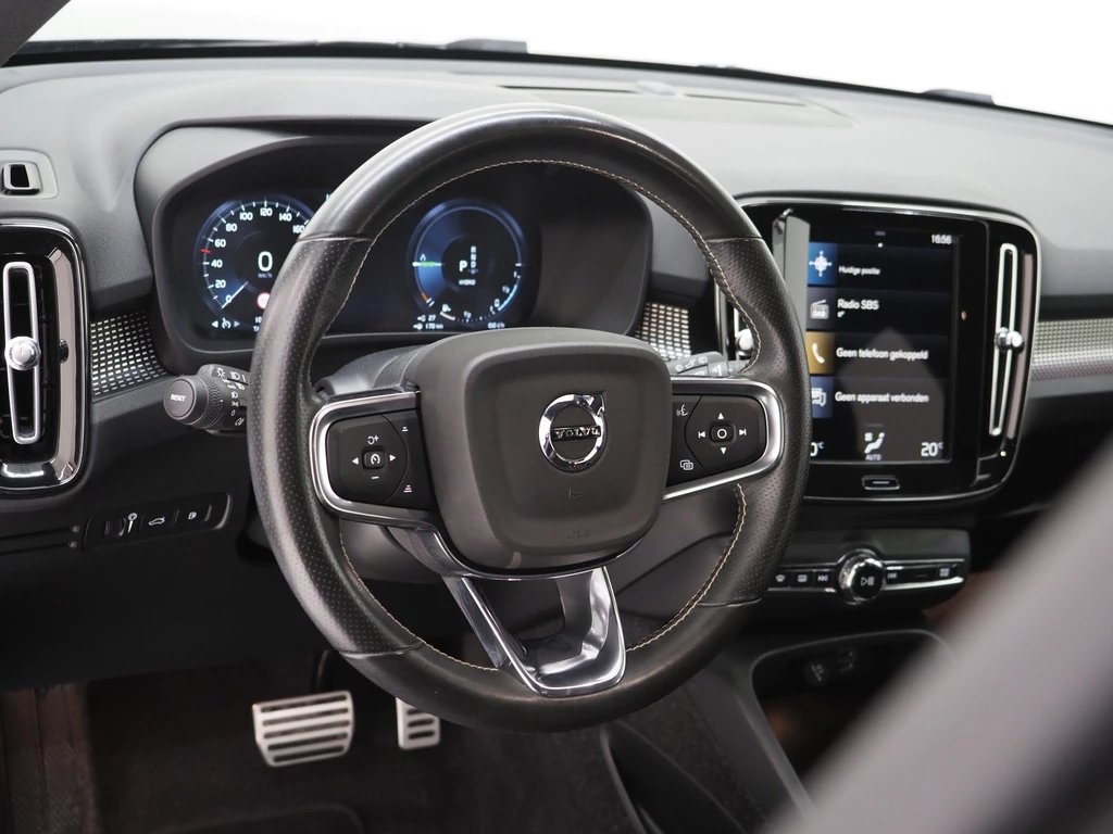 Volvo XC40 – foto 19
