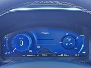 Ford Kuga – thumbnail 21