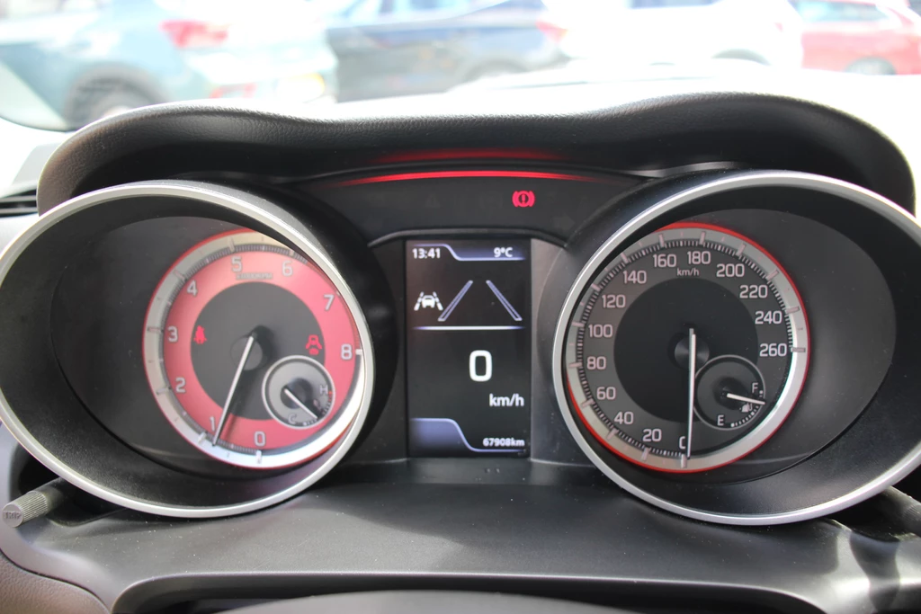 Suzuki Swift – foto 34
