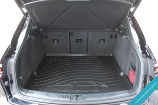 Porsche Macan – thumbnail 19
