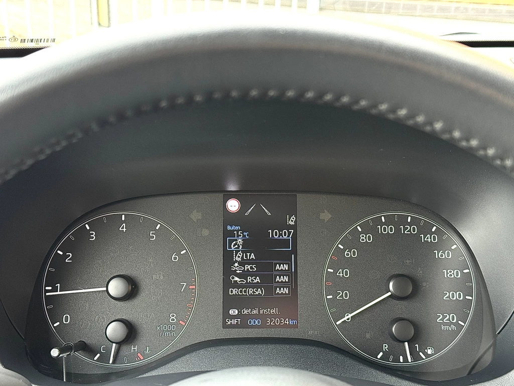 Toyota Yaris – foto 11