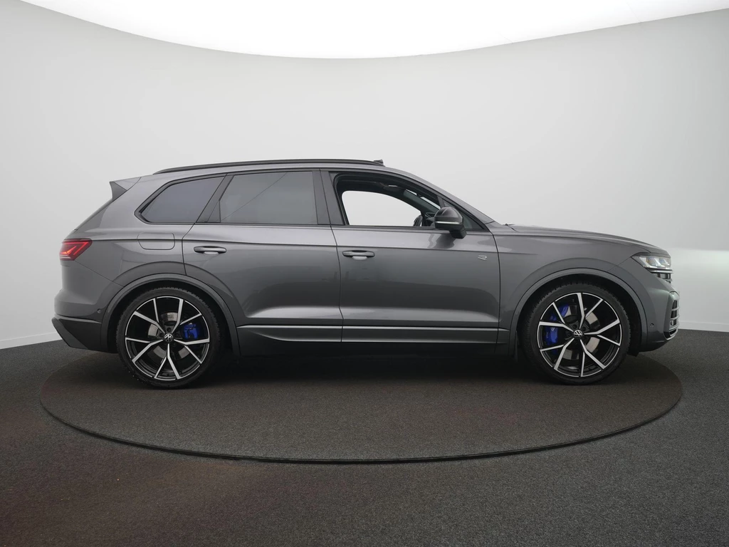 Volkswagen Touareg – foto 9