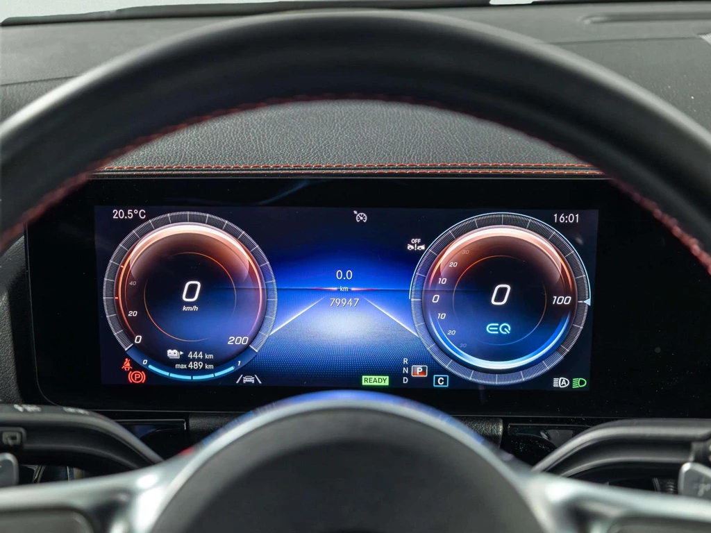 Mercedes-Benz EQA – foto 14