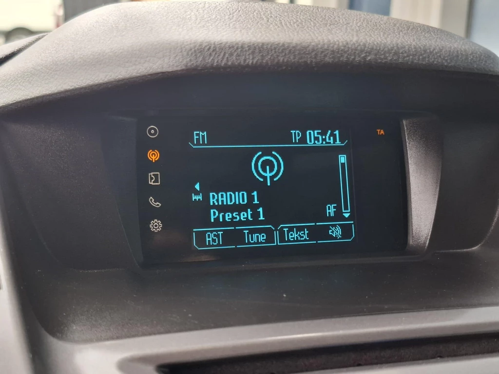Ford Transit Connect – foto 31