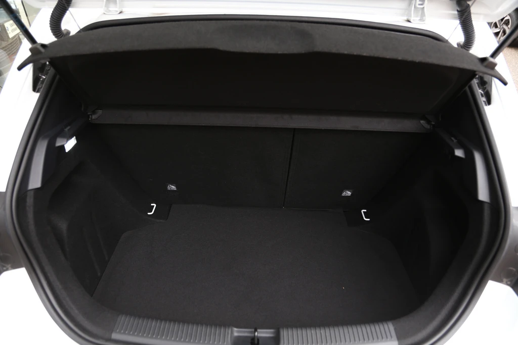 MG MG3 – foto 18