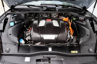 Porsche Cayenne – thumbnail 32