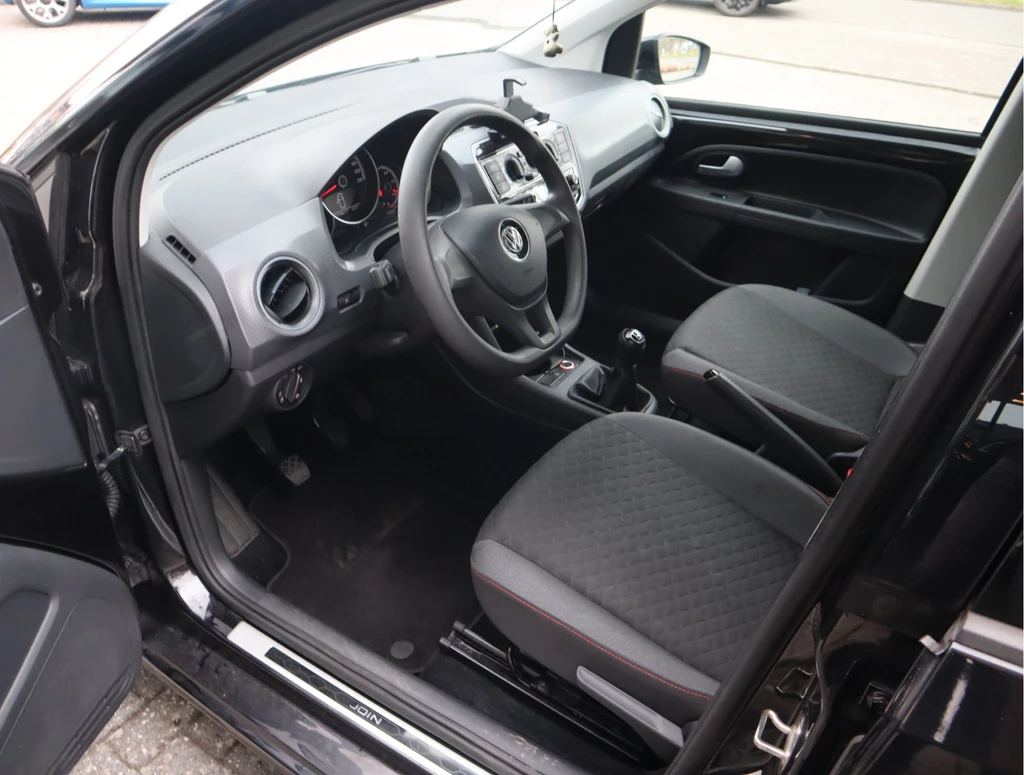 Volkswagen up! – foto 19