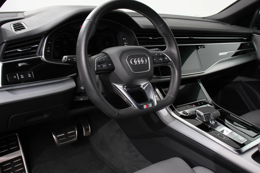 Audi Q8 – foto 15