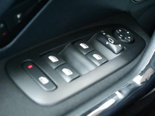 Peugeot 208 – thumbnail 15