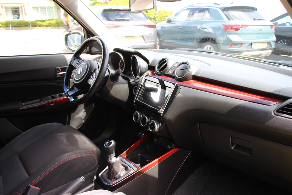 Suzuki Swift – foto 10
