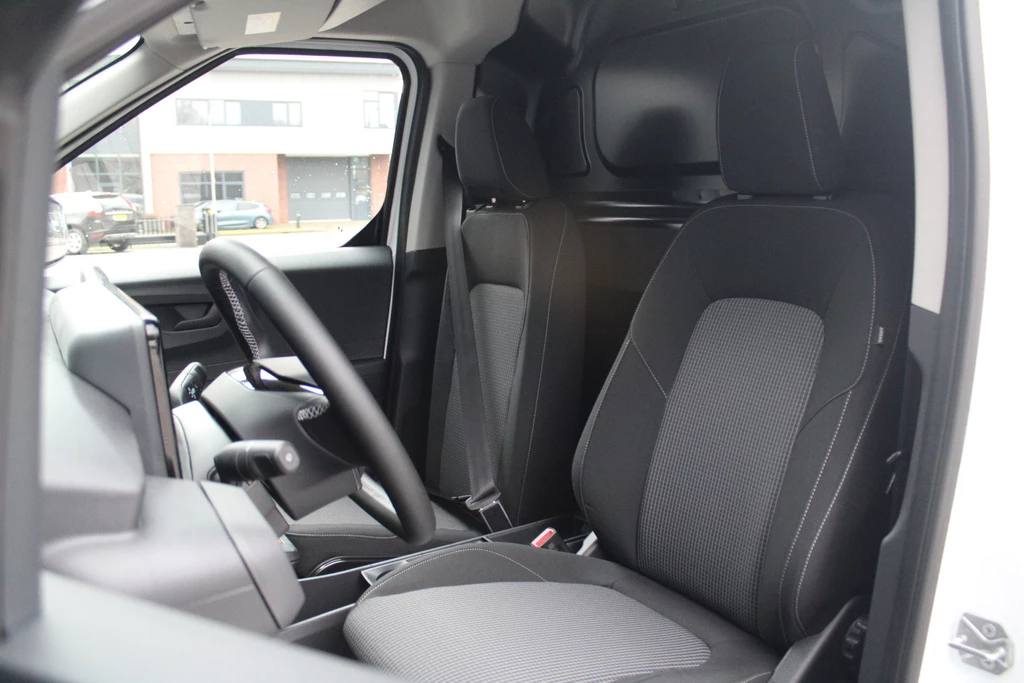 Ford E-Transit Courier – foto 16
