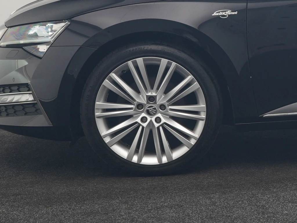 Škoda Superb – foto 44