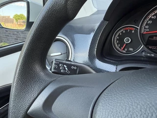 Volkswagen up! – thumbnail 22