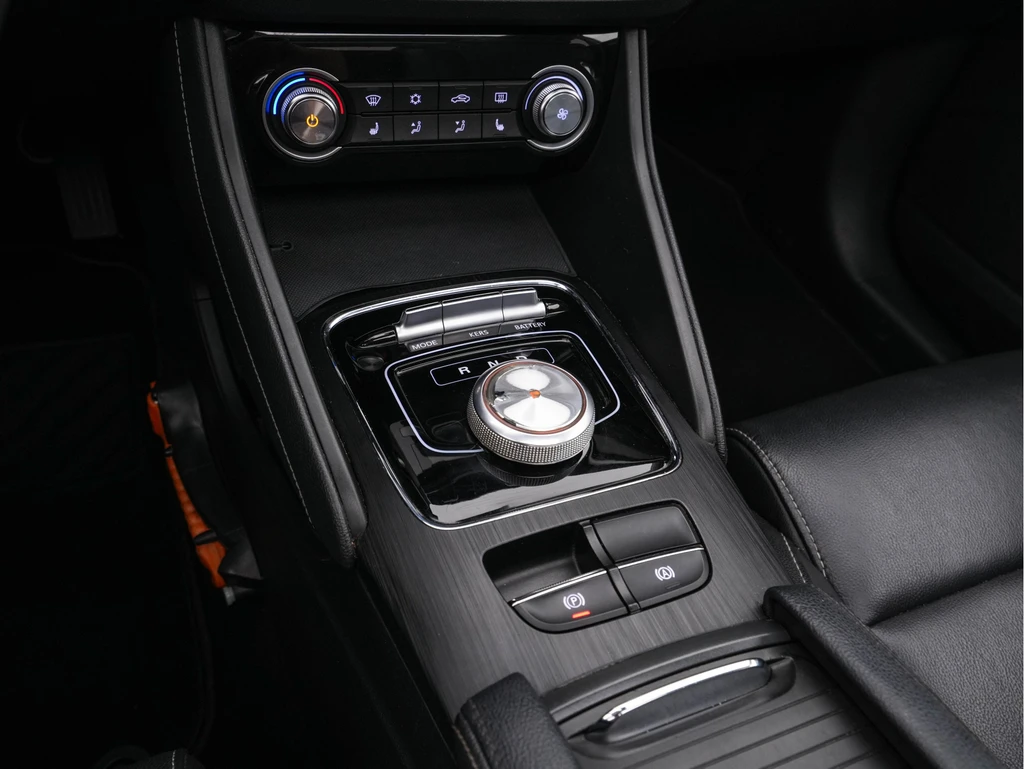 MG ZS EV – foto 15