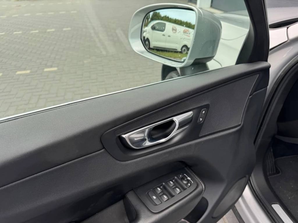 Volvo XC60 – foto 23