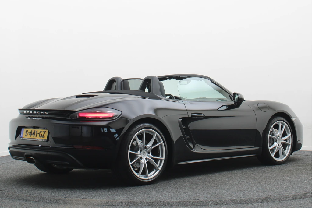 Porsche 718 – foto 8