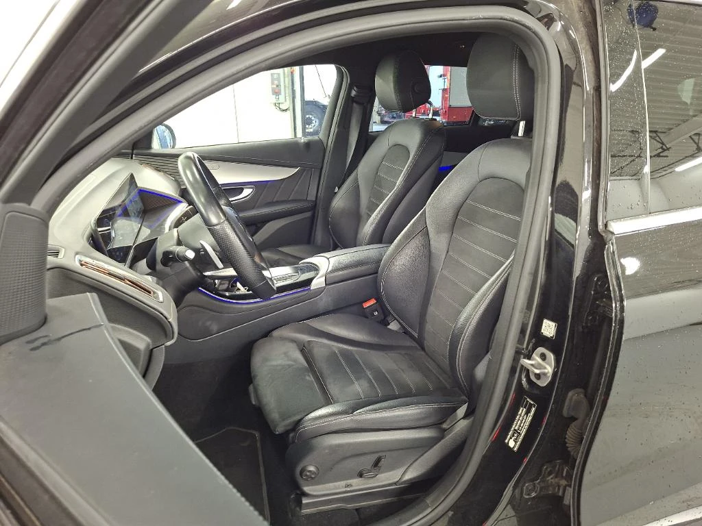 Mercedes-Benz EQC – foto 11