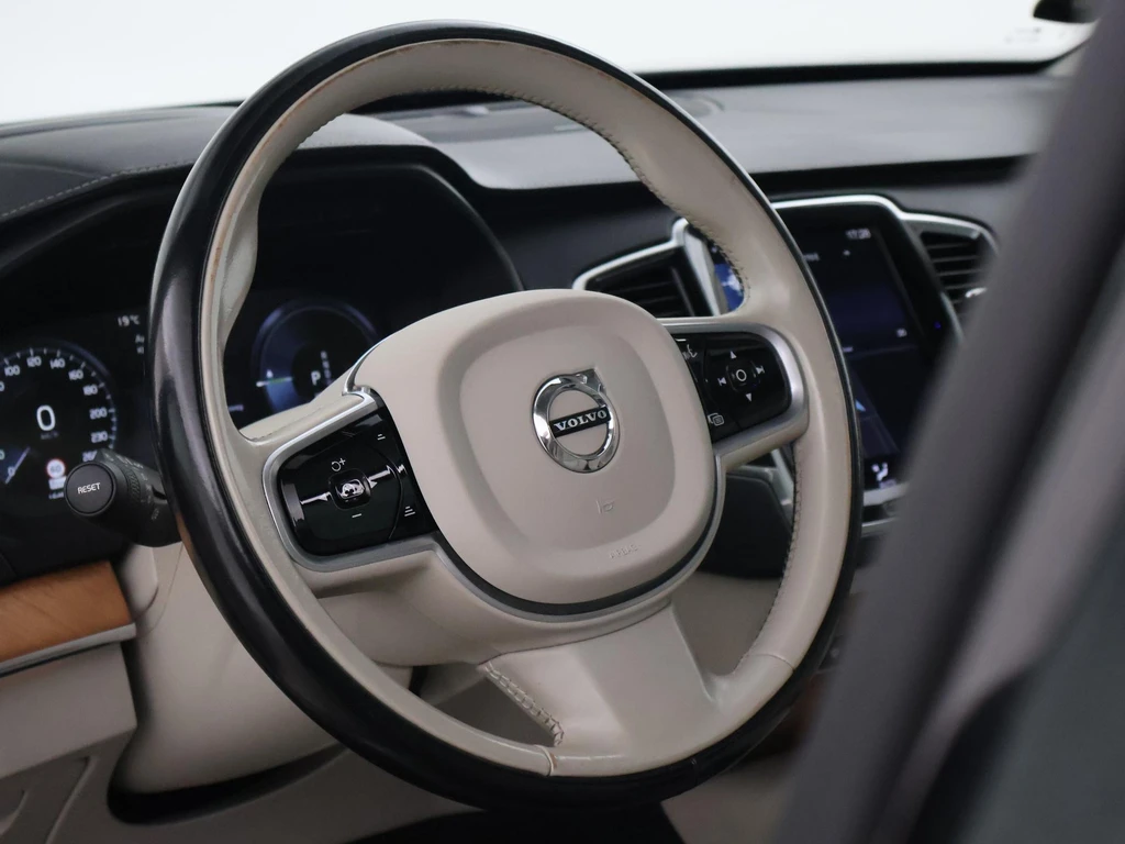 Volvo XC90 – foto 25