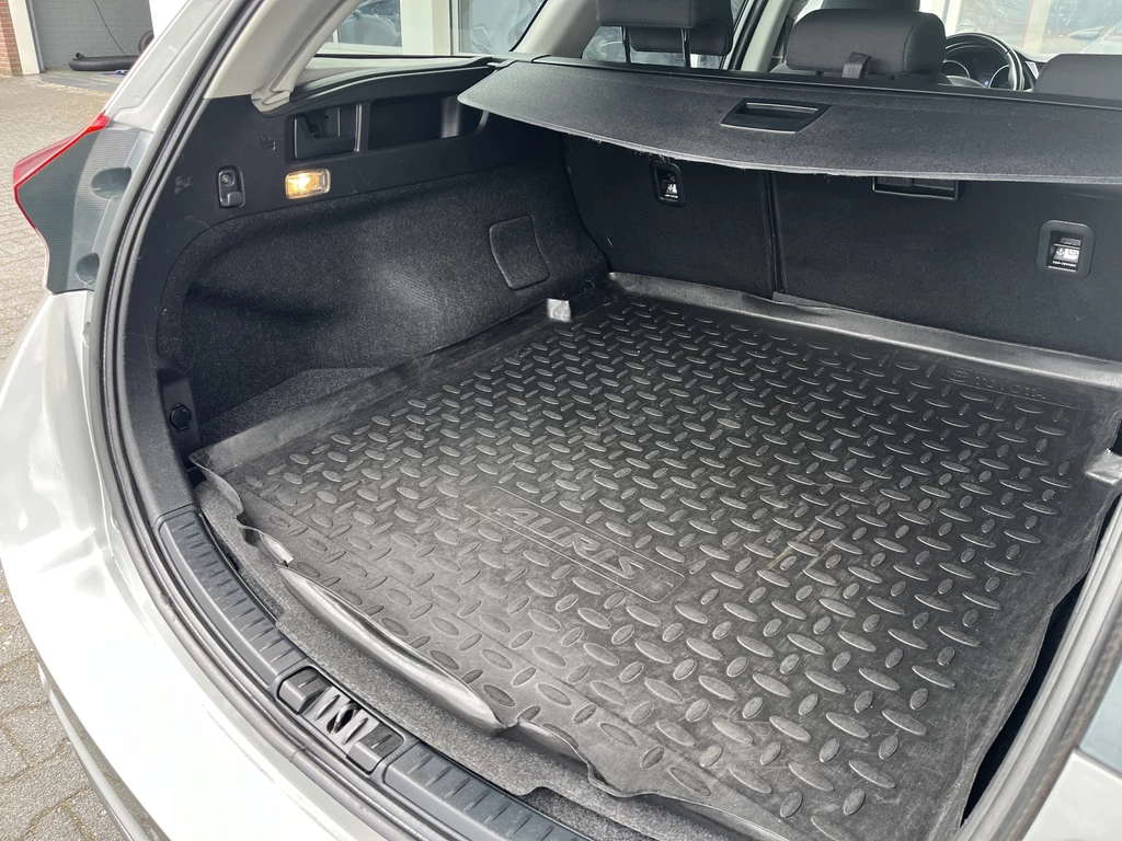 Toyota Auris – foto 28
