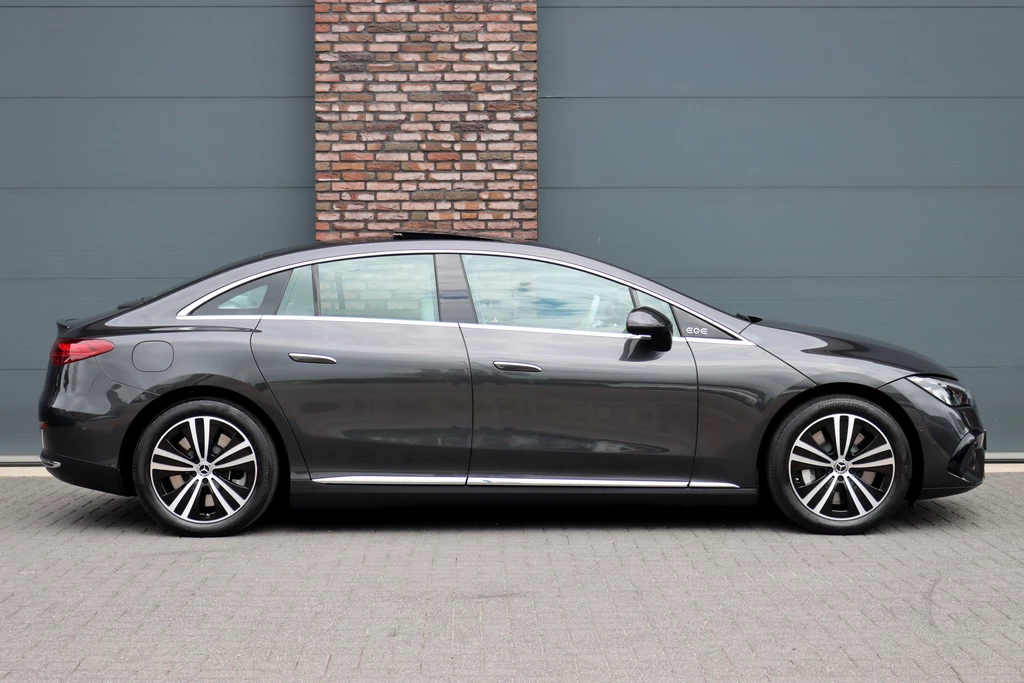 Mercedes-Benz EQE – foto 7