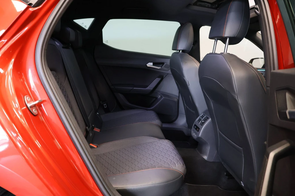 SEAT Leon – foto 16