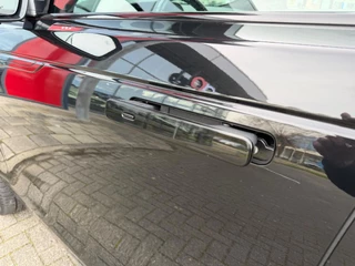 Land Rover Range Rover Velar – thumbnail 13