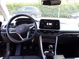 Volkswagen T-Roc – thumbnail 10