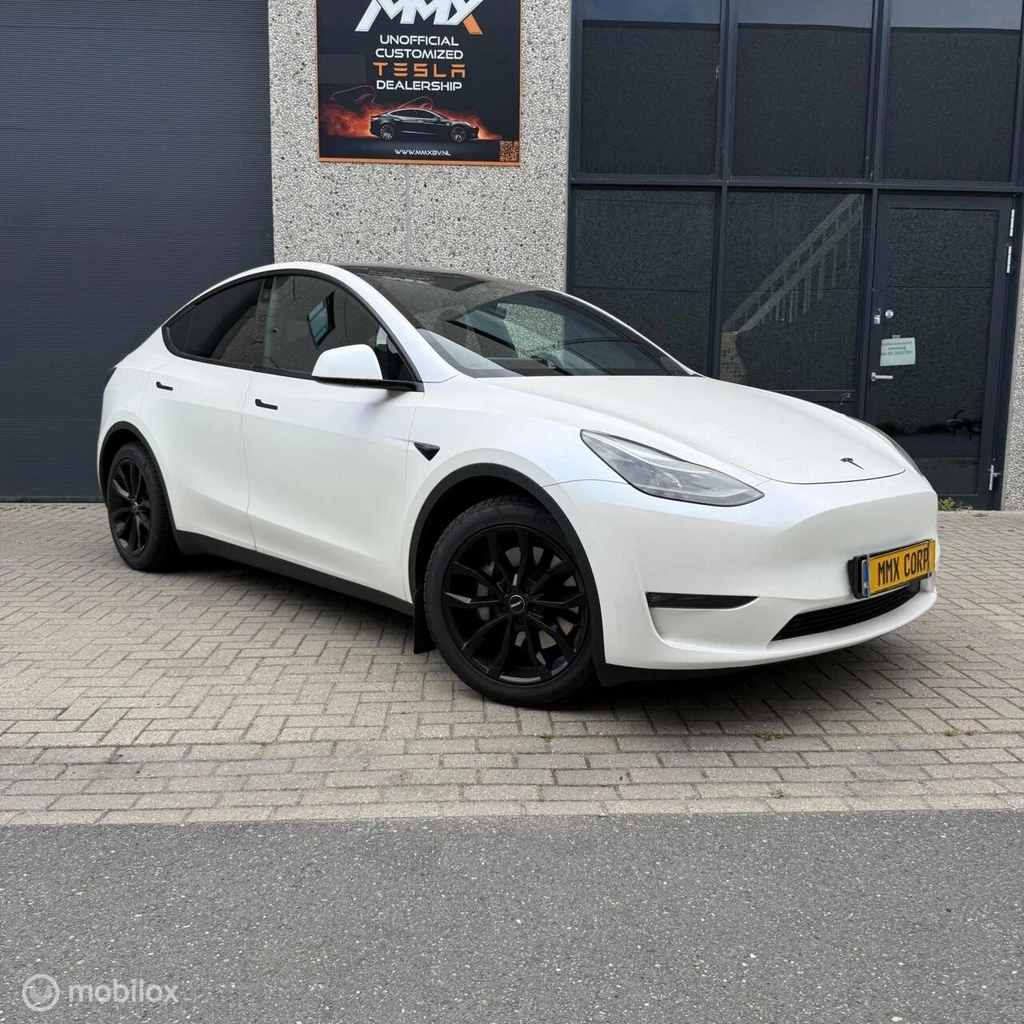 Tesla Model Y – foto 8