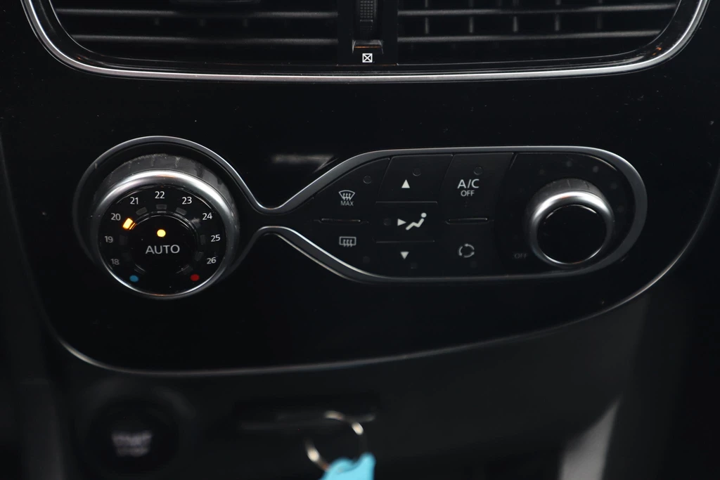 Renault Clio – foto 16