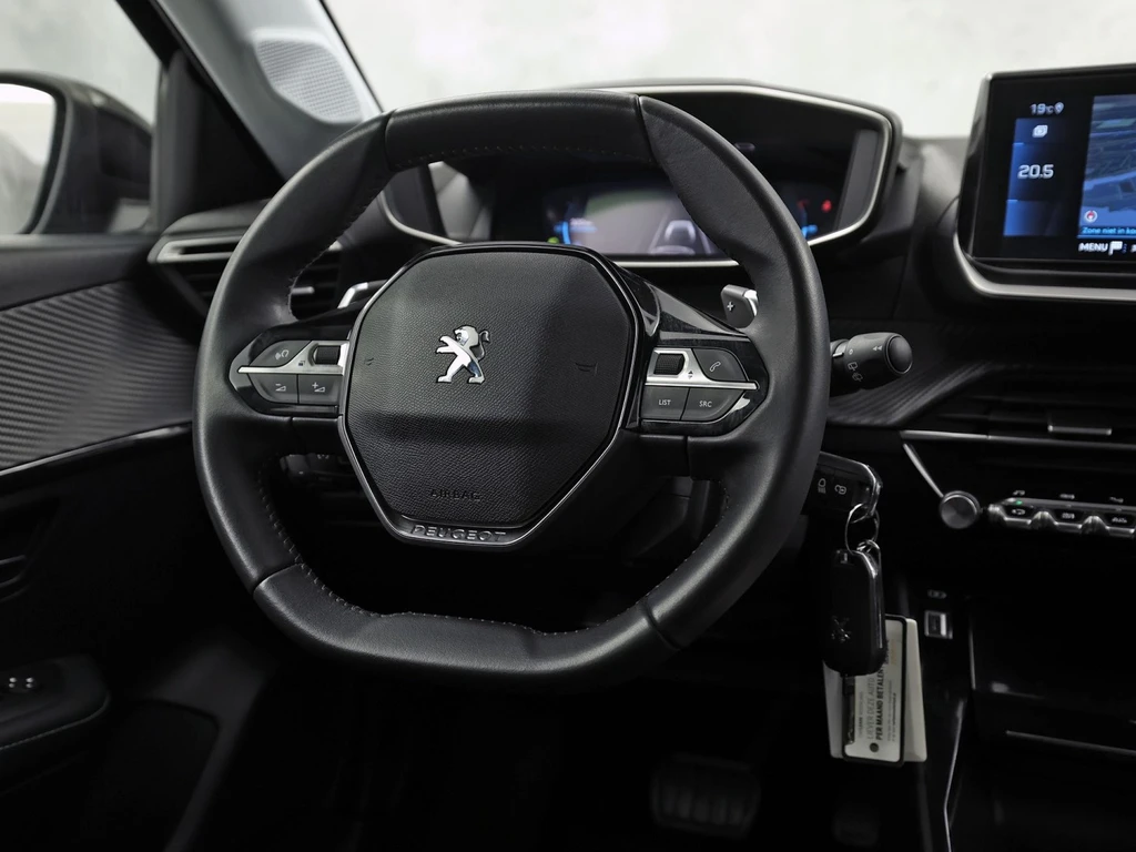 Peugeot 208 – foto 17
