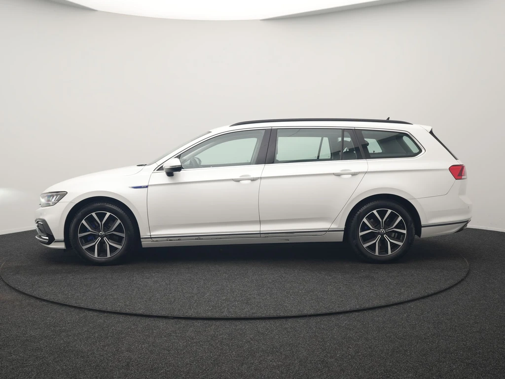 Volkswagen Passat – foto 3