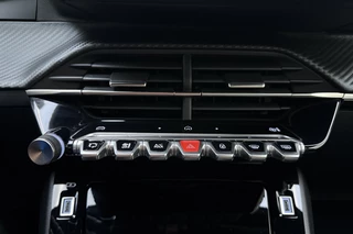 Peugeot 2008 – thumbnail 22