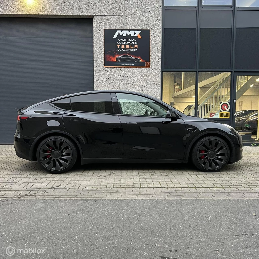 Tesla Model Y – foto 6