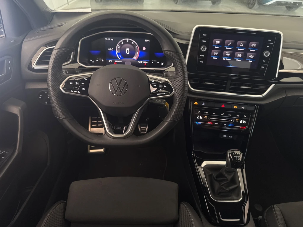 Volkswagen T-Roc – foto 9