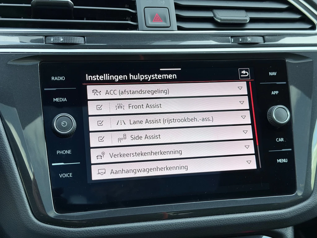 Volkswagen Tiguan – foto 22