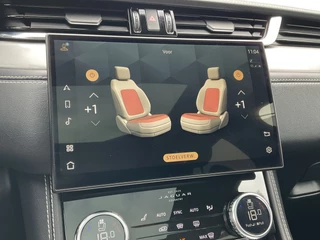 Jaguar F-PACE – thumbnail 33