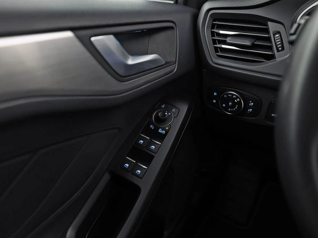 Ford Focus – foto 28