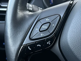 Toyota C-HR – thumbnail 12