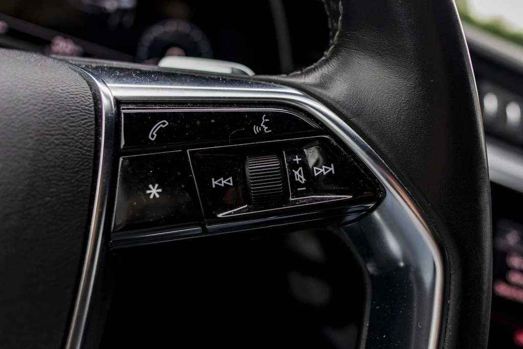 Audi e-tron – foto 36