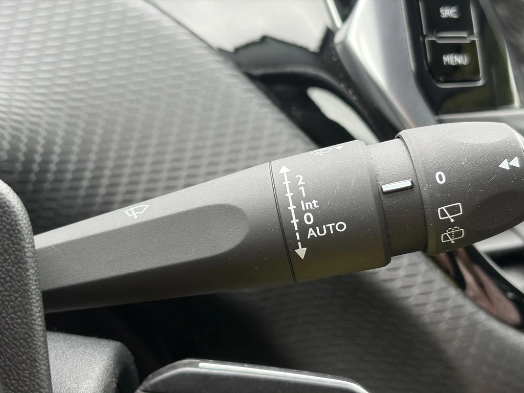 Peugeot 208 – foto 25