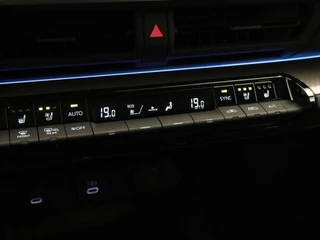 Toyota Prius – thumbnail 32