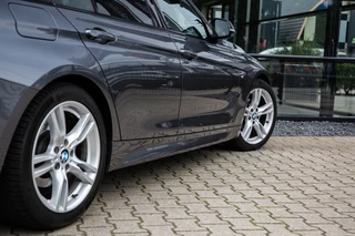 BMW 3 Serie – thumbnail 8